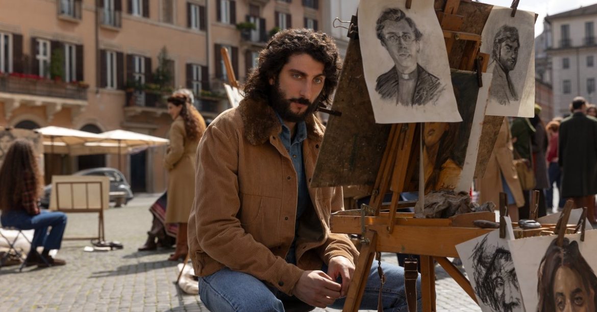 The Real Italian Crime Story Behind <i>The Big Fake</i>