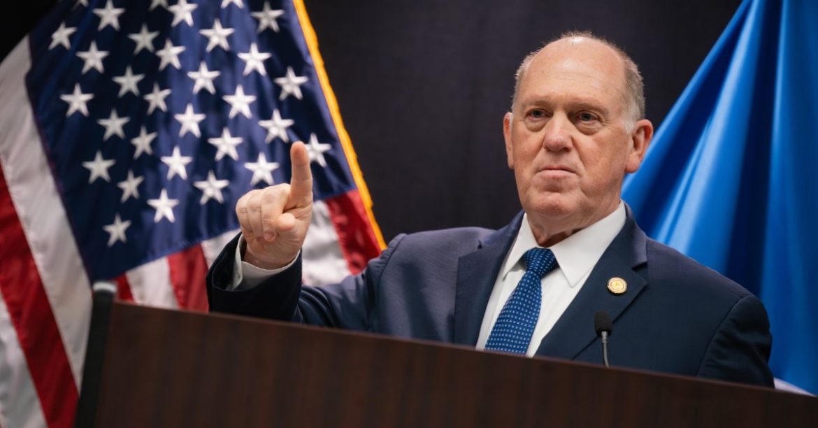 ‘We’re Not Surrendering’: Homan Vows to Continue Minneapolis Operation, But Says It Will be ‘Safer’