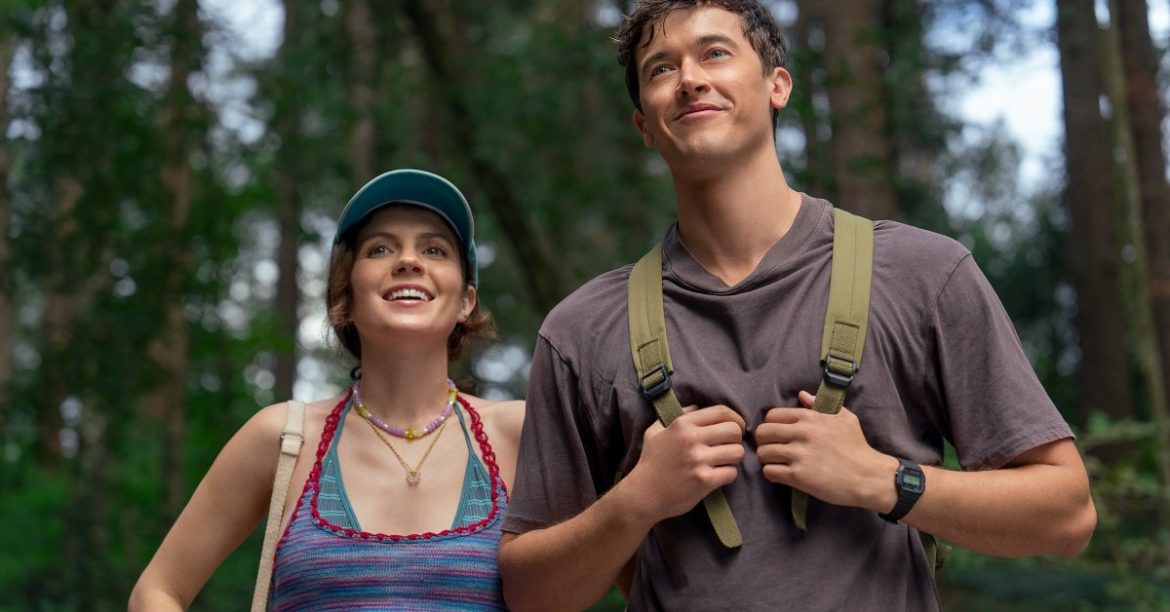 The Biggest Ways Netflix’s <i>People We Meet on Vacation</i> Movie Differs From the Book